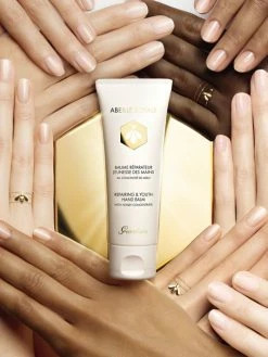 Guerlain Abeille Royale Repairing & Youth Hand Balm 15 Guerlain Abeille Royale Repairing & Youth Hand Balm -CHARVET AND GUERLAIN Sales unnamed file 681